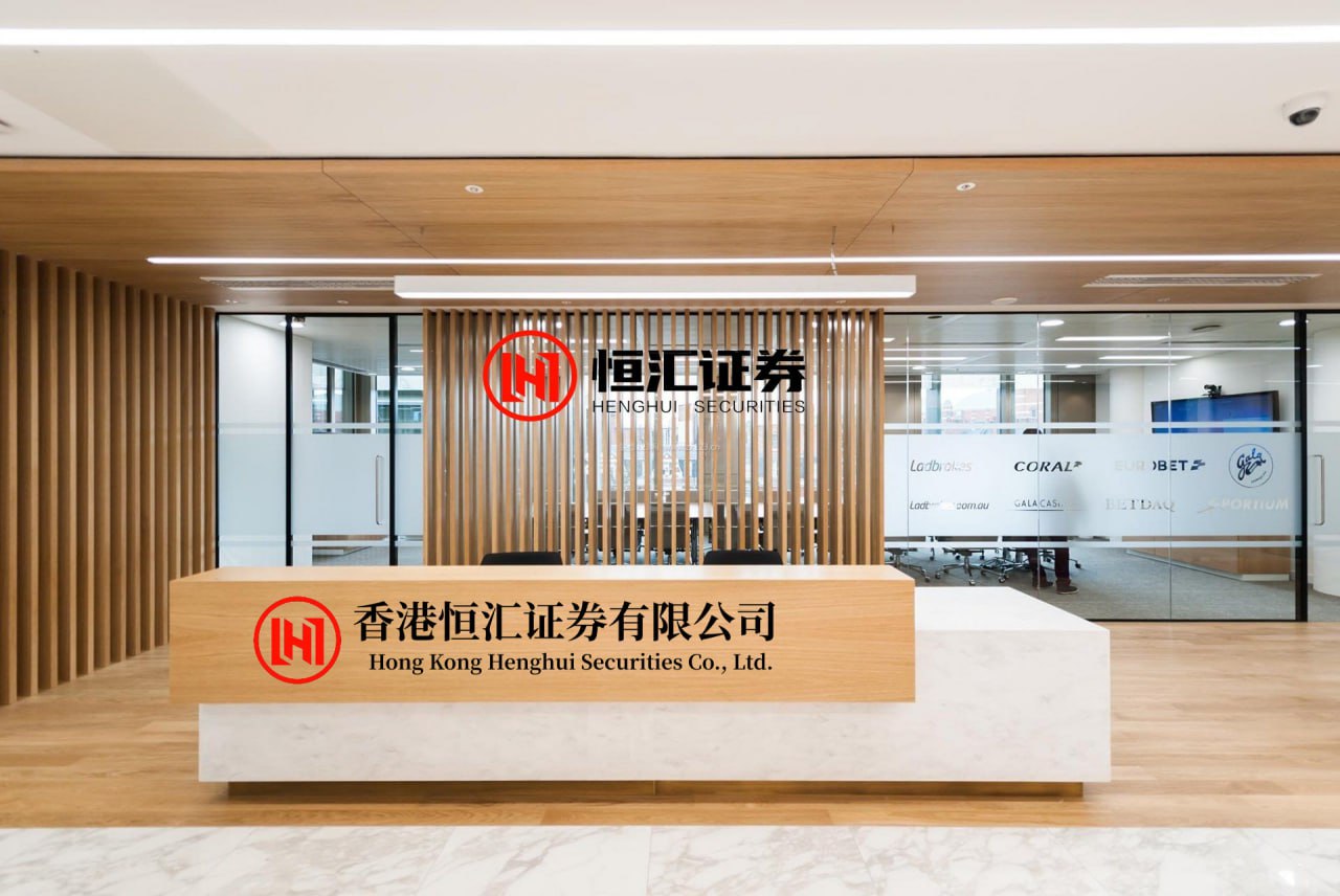 益配资 预见金马｜南方基金王鑫：以长期主义穿越周期，以多元配置奔赴山海